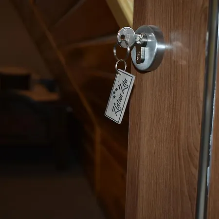 Pansion Zlatna Zita 3* Jahorina