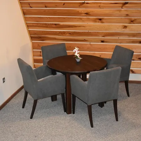 B&B Pansion Zlatna Zita 자호리나