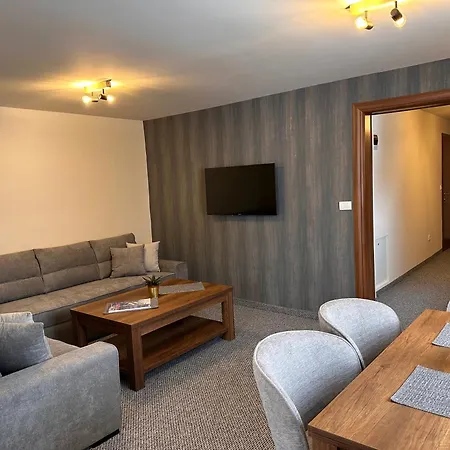 B&B Pansion Zlatna Zita 자호리나