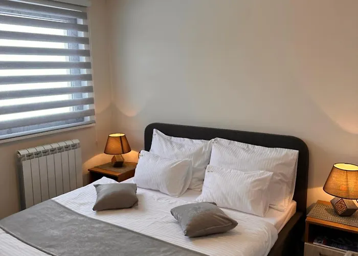 Pansion Zlatna Zita Bed & Breakfast 3*